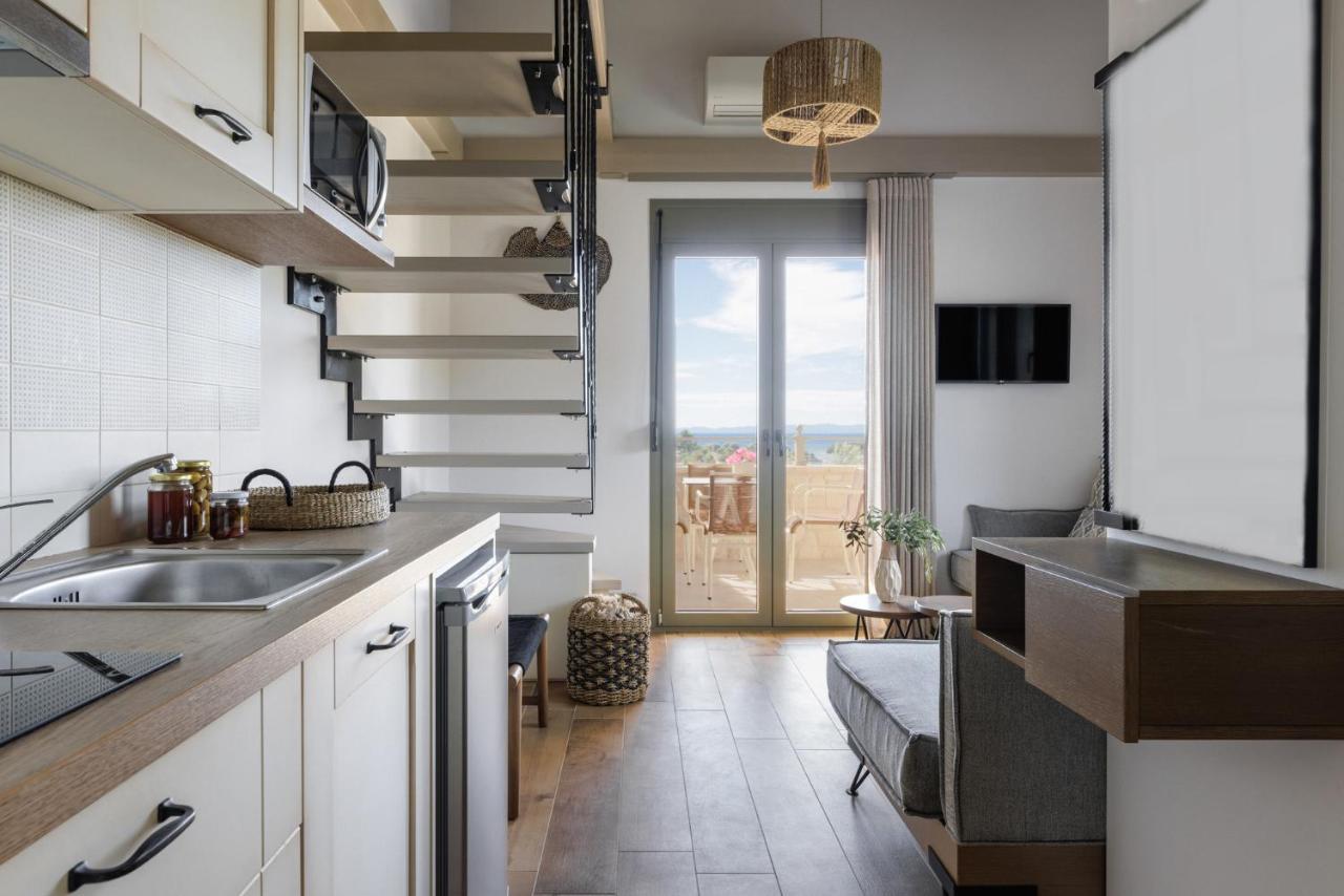 Kastri Elia Suites Nikiti  Extérieur photo