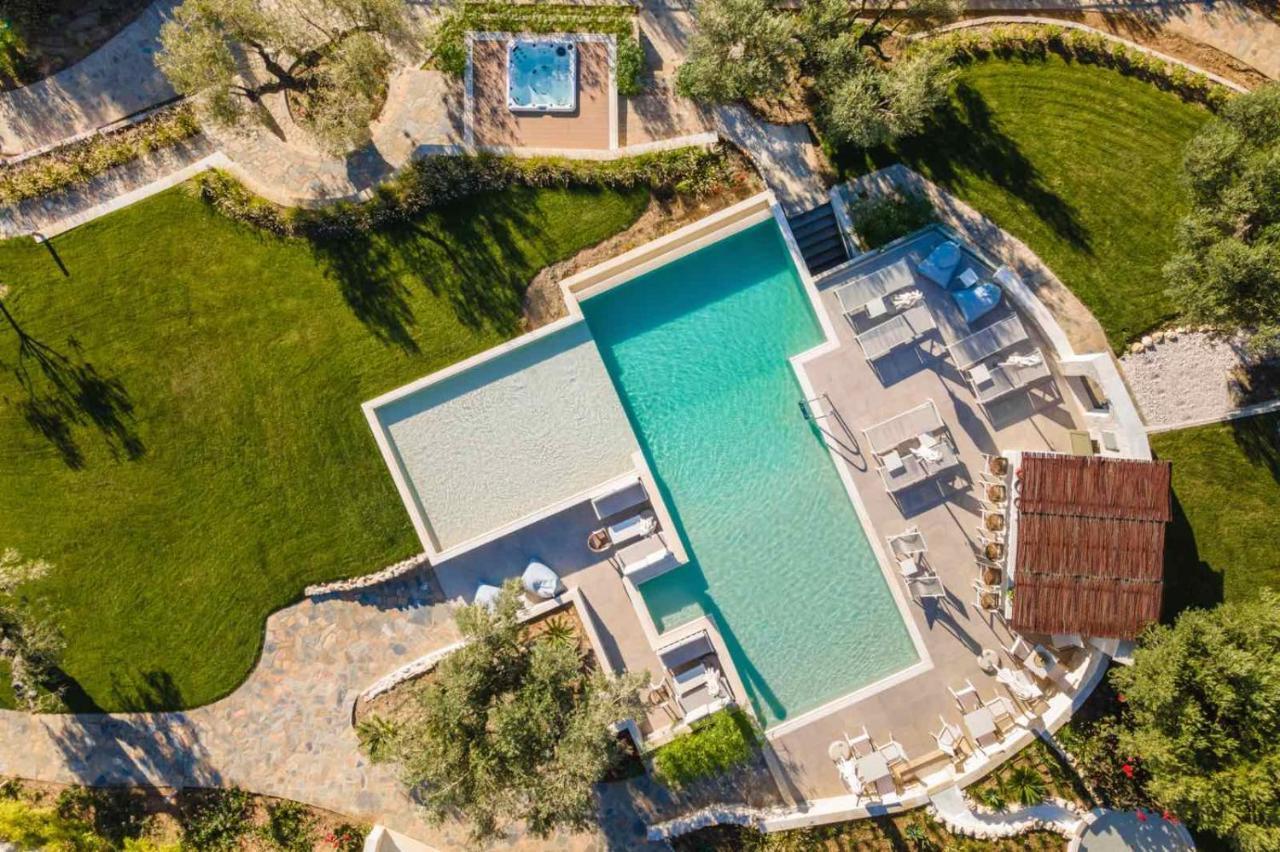 Kastri Elia Suites Nikiti  Extérieur photo